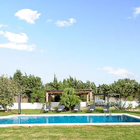 Holiday home Villalaluna Lacasa